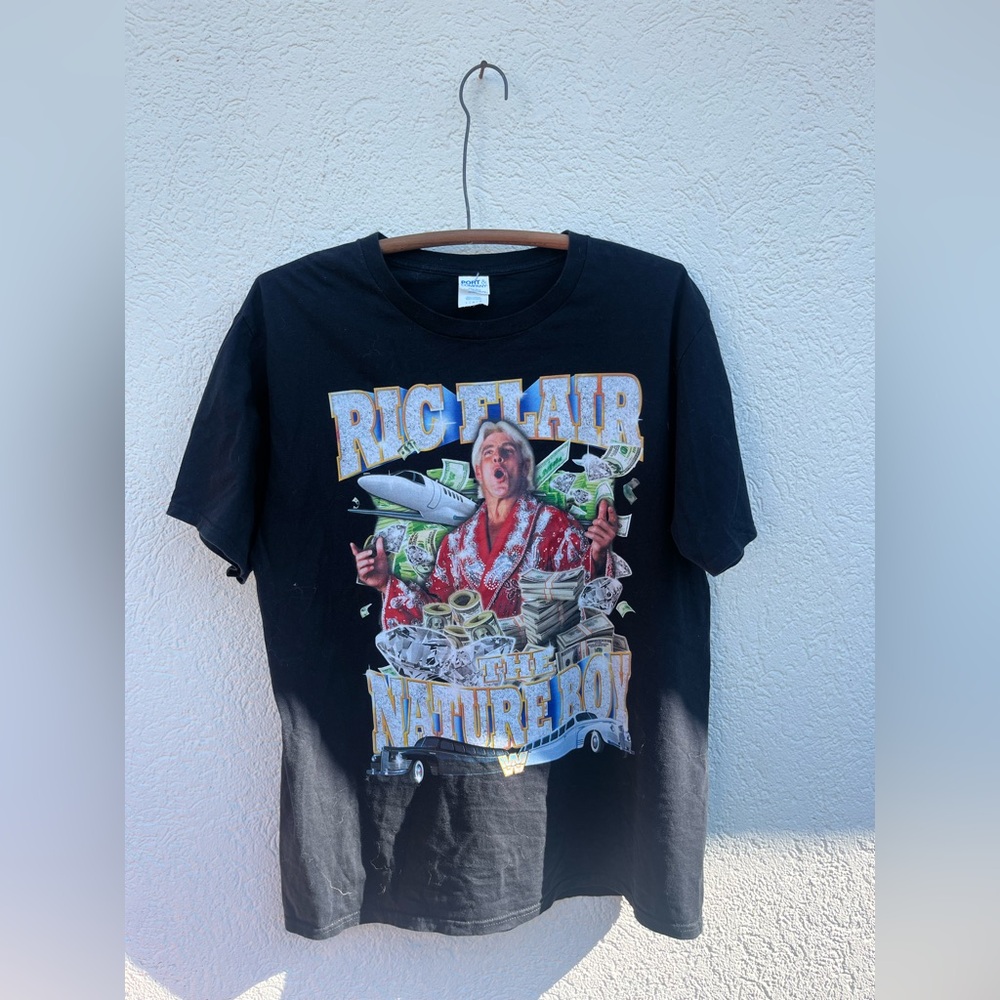 Ric Flair Nature boy men’s Size Large black T  Shirt